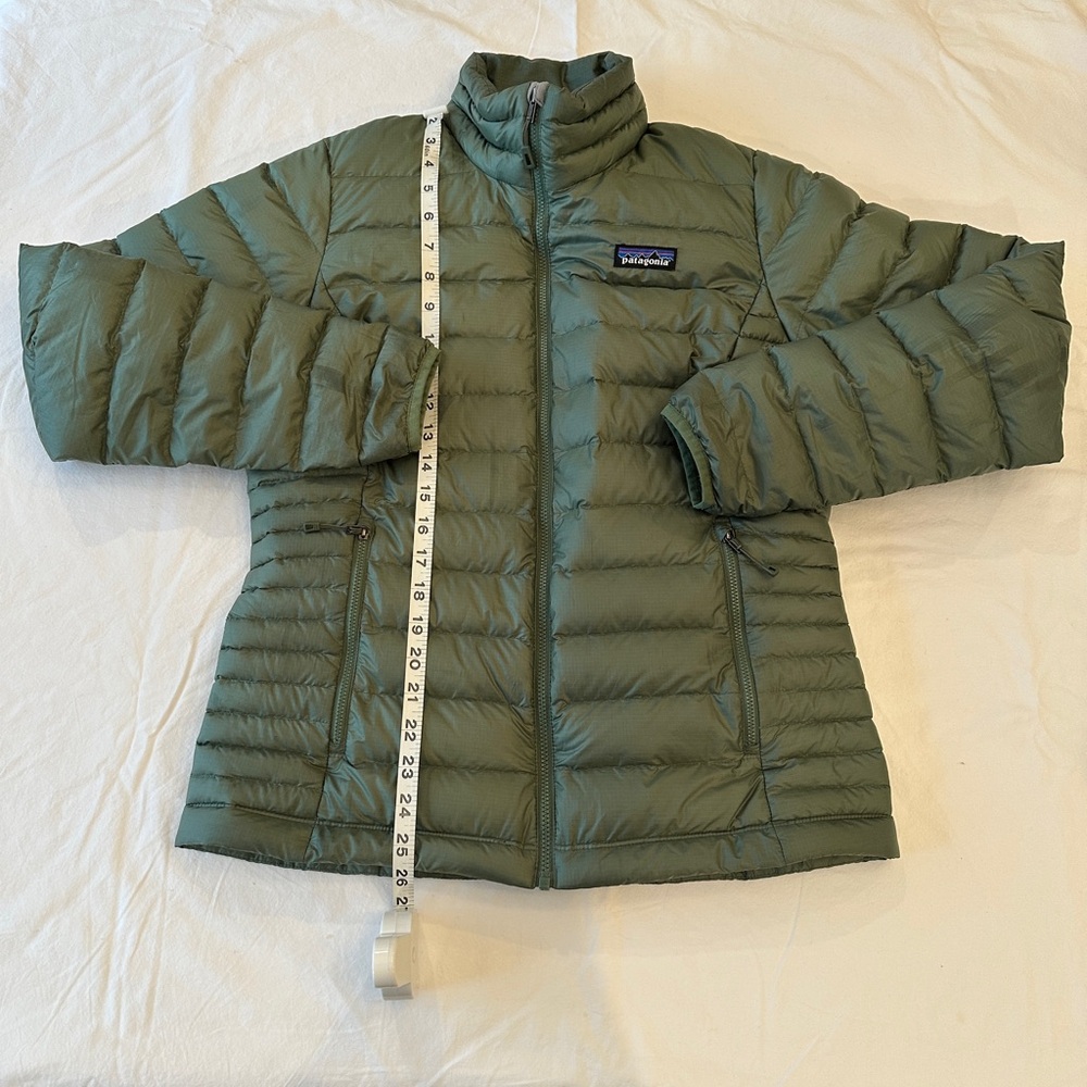 Patagonia Women’s Down Sweater Jacket - Size S - Camp Green